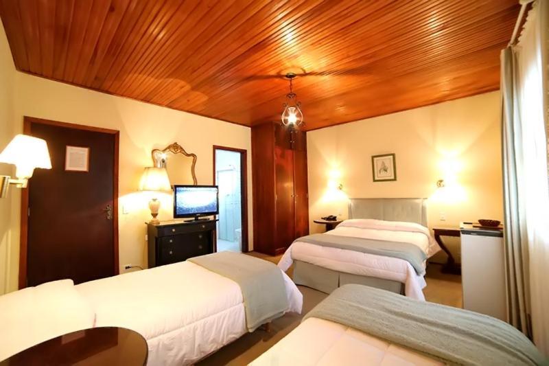 Europa Hotel กังโปสดูจอร์เดา ภายนอก รูปภาพ